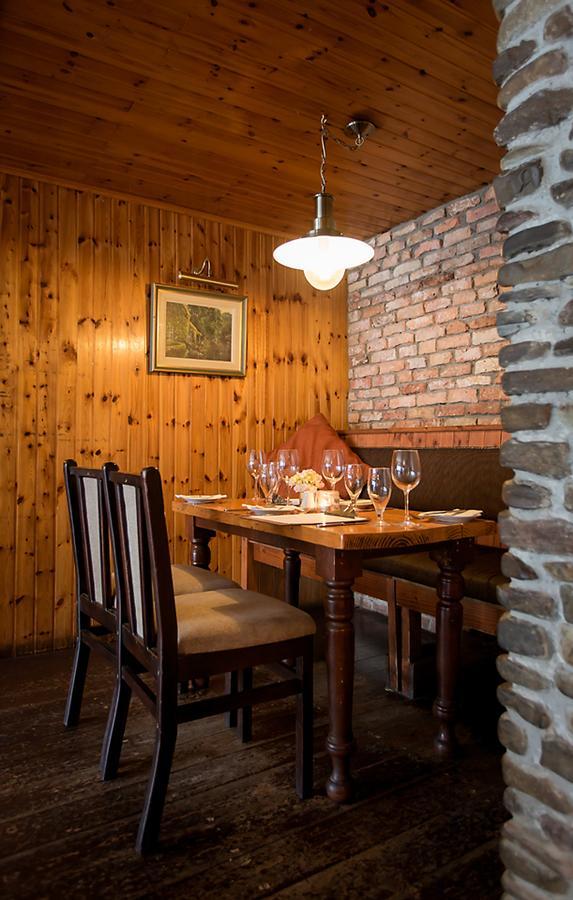 Lydons Lodge Hotel Cong Esterno foto
